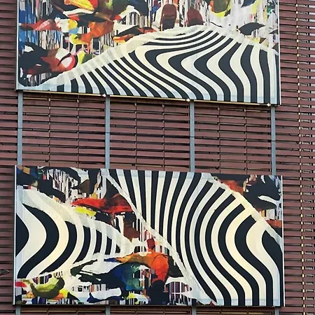 Mandana Daire Strazburg